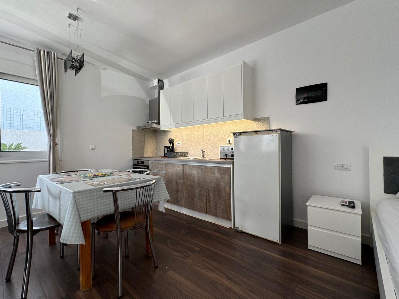 Sulozeqi Apartments Ksamil Zewnętrze zdjęcie